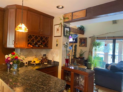 6 Crank Rd, Hampton Falls, NH, 03844-2101 | Card Image