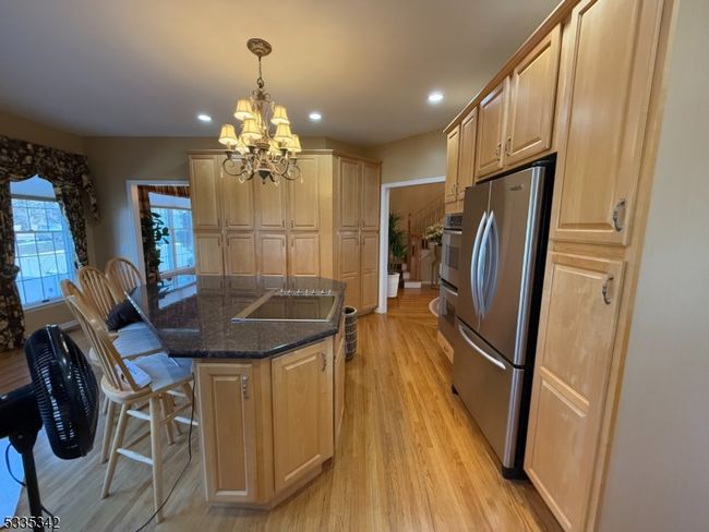 4 Sevell Cir, Townhouse with 3 bedrooms, 2 bathrooms and null parking in Clark NJ | Image 5