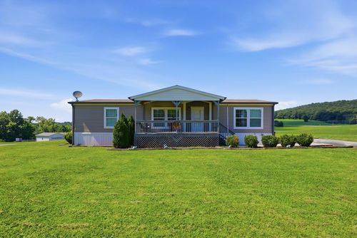 139 Falls View Rd, Sparta, TN, 38583-4355 | Card Image