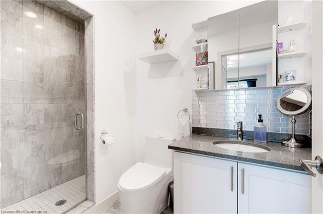 404 - 35 Southshore Cres, House attached with 2 bedrooms, 2 bathrooms and 2 parking in Stoney Creek ON | Image 12