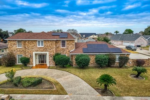 11111 Lake Forest Boulevard, New Orleans, LA, 70128 | Card Image