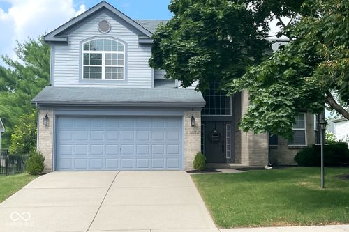 10112 Lauren Pass, Fishers, IN, 46037-9326 | Card Image