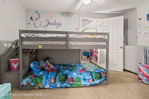 208 Sanderson Ave, Olyphant, PA, 18447-2033 | Card Image