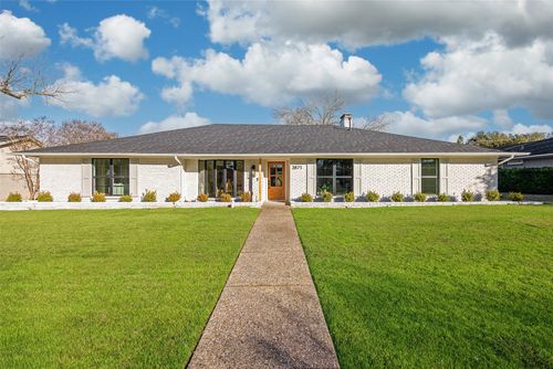 3871 Duchess Trl, Dallas, TX, 75229-5242 | Card Image