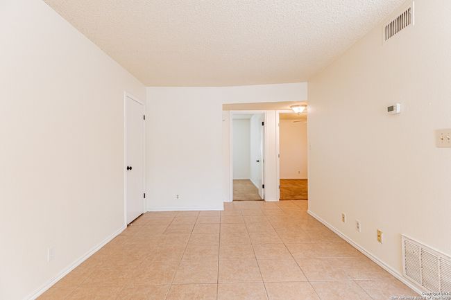 10563 Starcrest Dr, Home with 2 bedrooms, 1 bathrooms and null parking in San Antonio TX | Image 9