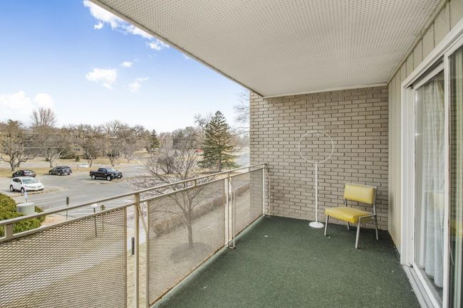 APT-208 - 4370 Brookside Ct, Condo with 1 bedrooms, 1 bathrooms and null parking in Edina MN | Image 9