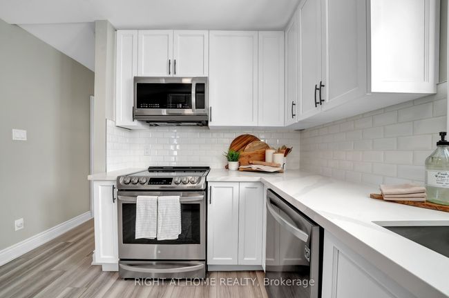 158 Stacey Ave, House other with 3 bedrooms, 2 bathrooms and 2 parking in Oshawa ON | Image 23