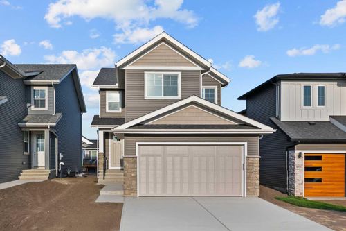 22 Emerson Crescent, Okotoks, AB, T1S5W7 | Card Image