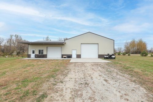 3786 Airway Ln Ne, Alexandria, MN, 56308-4724 | Card Image