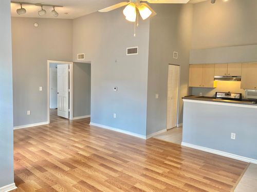 306-4241 San Marino Boulevard, West Palm Beach, FL, 33409 | Card Image