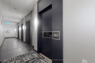 3801 - 215 Fort York Blvd, Condo with 1 bedrooms, 1 bathrooms and 1 parking in Toronto ON | Image 3