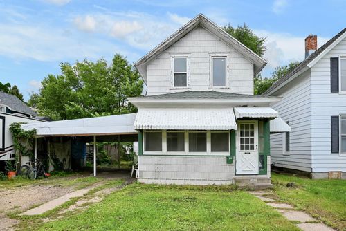 460 Lafayette St, Winona, MN, 55987-3648 | Card Image