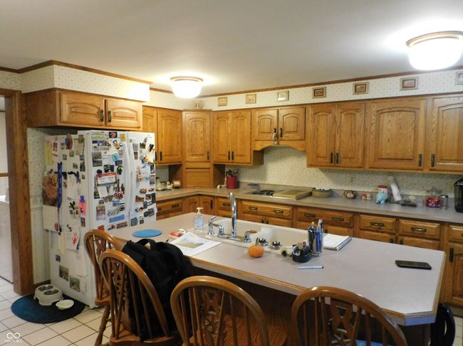 view of detached garage | Image 9