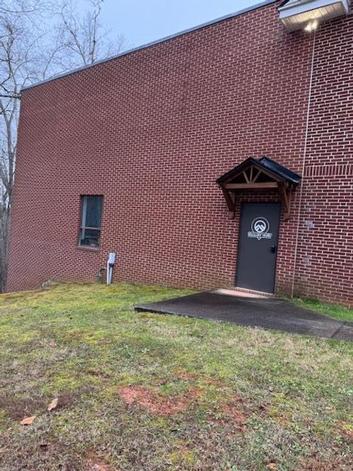 443 Pleasant Grove Rd, Ellijay, GA, 30540-3560 | Card Image