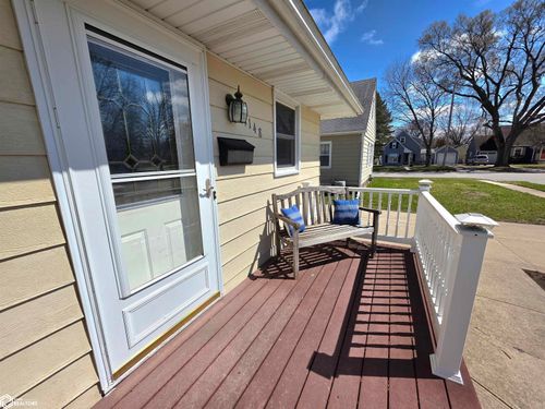 1148 1st St Se, Mason City, IA, 50401-3605 | Card Image