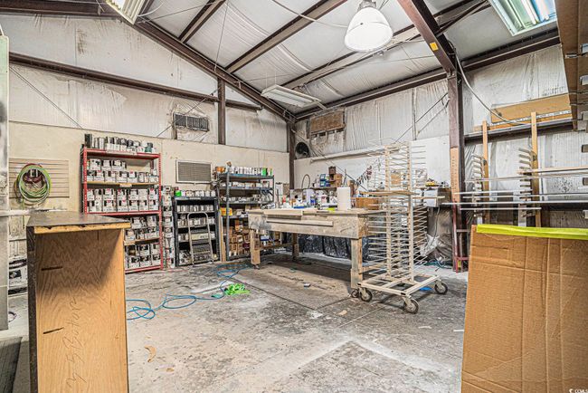 Workshop area | Image 21
