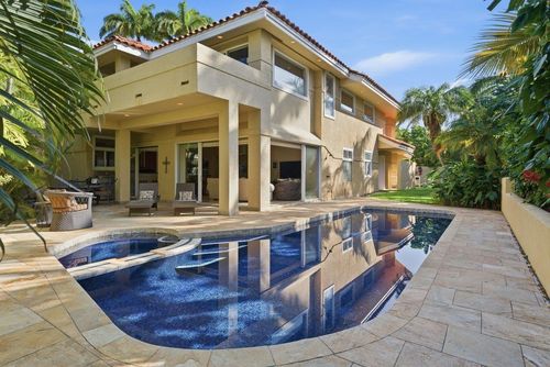 210 E Ikea Moku Pl, Kihei, HI, 96753-7730 | Card Image