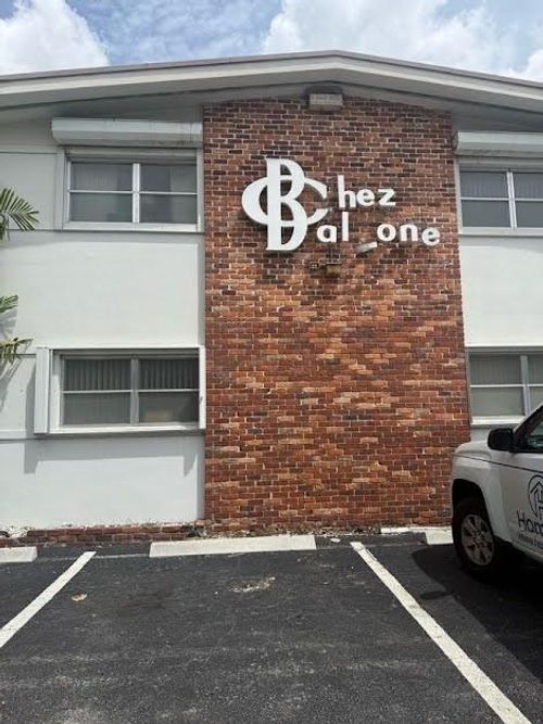 811 E Broward Blvd, Fort Lauderdale, FL, 33301-2002 | Card Image