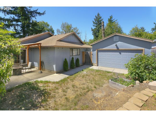 Backyard-Fenced | Image 23