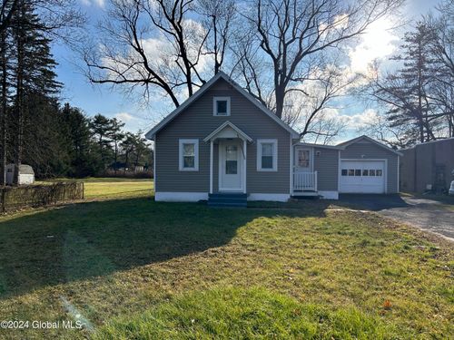 740 Watervliet Shaker Rd, Latham, NY, 12110-3513 | Card Image