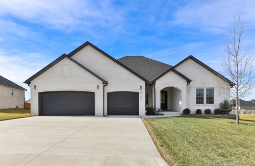 4818 E Silverado Rd, Springfield, MO, 65802-7855 | Card Image