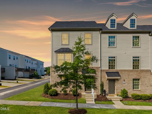 961 Daybreak Dr, Durham, NC, 27713-6909 | Card Image