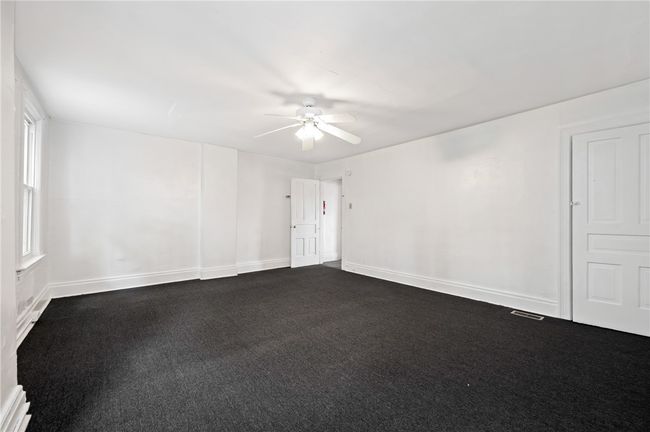 3336 Ward St, House other with 4 bedrooms, 2 bathrooms and null parking in Oakland PA | Image 20
