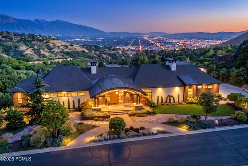 350 E Capitol Oaks Lane, Salt Lake City, UT, 84103 | Card Image