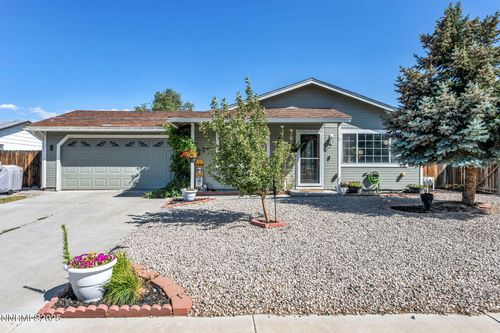 505 Yellow Jacket Rd, Dayton, NV, 89403-8072 | Card Image
