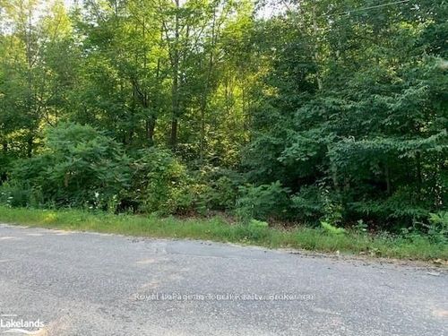 LT 60 Oneida Cres, Tiny, ON, L9M | Card Image