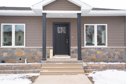 north-unit-607 4th Street, Dike, IA, 50624 | Card Image