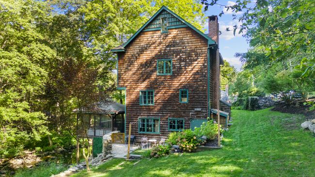 321 Newtown Tpke, House other with 3 bedrooms, 4 bathrooms and 4 parking in Wilton CT | Image 32