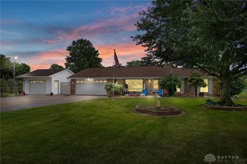 3172 Folk Ream Rd, Springfield, OH, 45502-9617 | Card Image