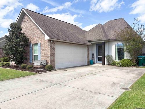 4108 Olivia Dr, Addis, LA, 70710-3043 | Card Image