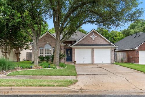 13121 Armaga Springs Rd, Austin, TX, 78727-3425 | Card Image