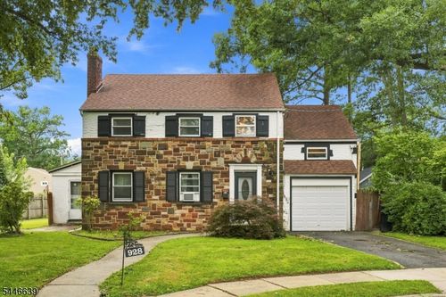 928 Beechwood Ct, Plainfield, NJ, 07060-2307 | Card Image