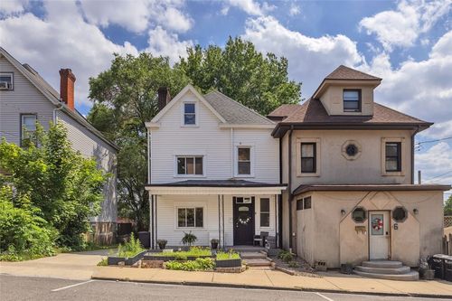 8 Marie Ave, Avalon, PA, 15202-2344 | Card Image