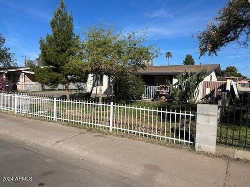 7718 W Whitton Ave, Phoenix, AZ, 85033-4219 | Card Image