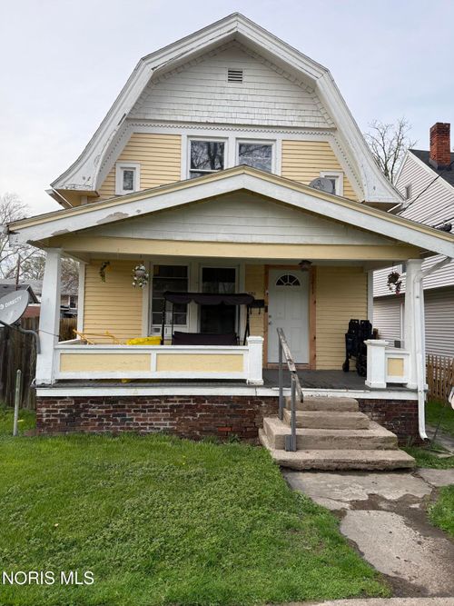 1211 Idaho St, Toledo, OH, 43605-2709 | Card Image