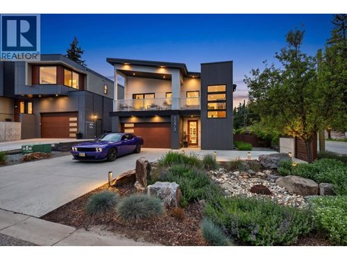 1273 Modern Pl, Kelowna, BC, V1V1A5 | Card Image
