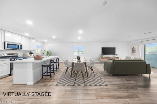 3541 Grigio St, Las Vegas, NV, 89129-7202 | Card Image