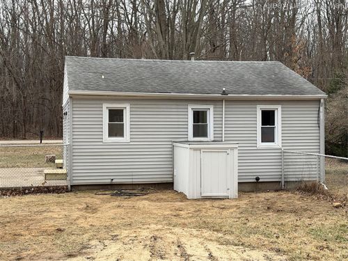 9280 Arbela Rd, Millington, MI, 48746-9577 | Card Image