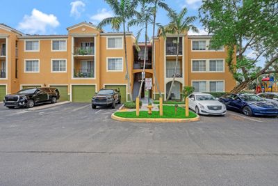 101 - 2251 W Preserve Way, Condo with 2 bedrooms, 1 bathrooms and null parking in Miramar FL | Image 2