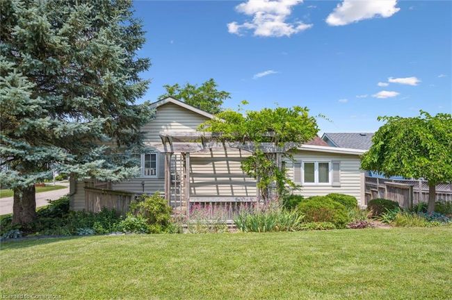 185 Wesley Cres, House other with 2 bedrooms, 2 bathrooms and 2 parking in Waterloo ON | Image 29