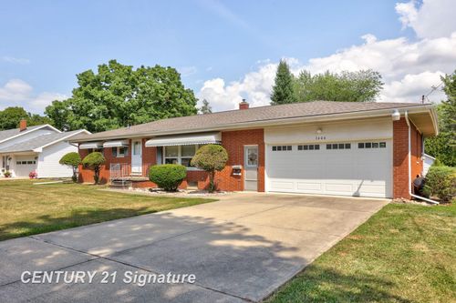 3406 Mannion Rd, Saginaw, MI, 48603-1612 | Card Image