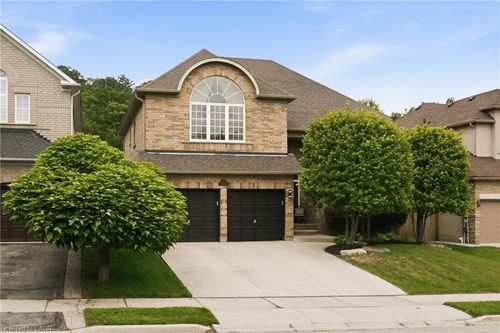 150 Davidson Blvd, Dundas, ON, L9H7N6 | Card Image