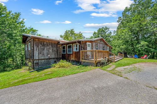 2389 Reesedale Rd, Elliston, VA, 24087-3305 | Card Image