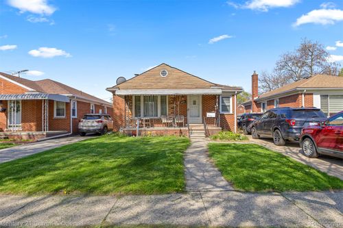 8227 Riverview St, Dearborn Heights, MI, 48127-1413 | Card Image