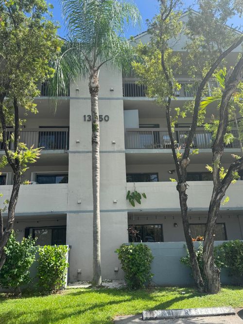 303-13250 Sw 88th Ter N, Miami, FL, 33186 | Card Image