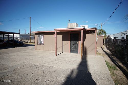 3-7161 Dale Rd, El Paso, TX, 79915-2334 | Card Image
